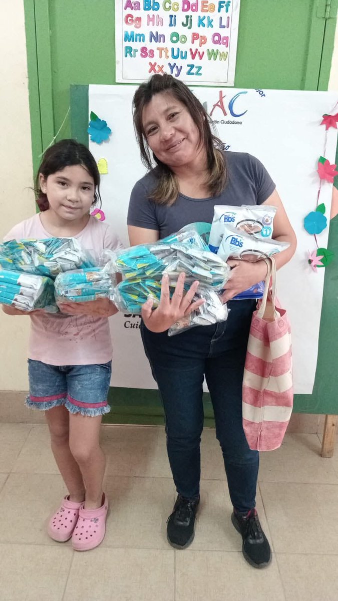 Programa1700D's tweet image. 🔔El #Sabado pasado, Conciencia y Acción Ciudadana en “La Casita del Cyac” del Barrio La Católica, llevó a cabo la entrega de los productos nutricionales del Programa #MisPrimeros1700Dias,  correspondiente al mes de Mayo.