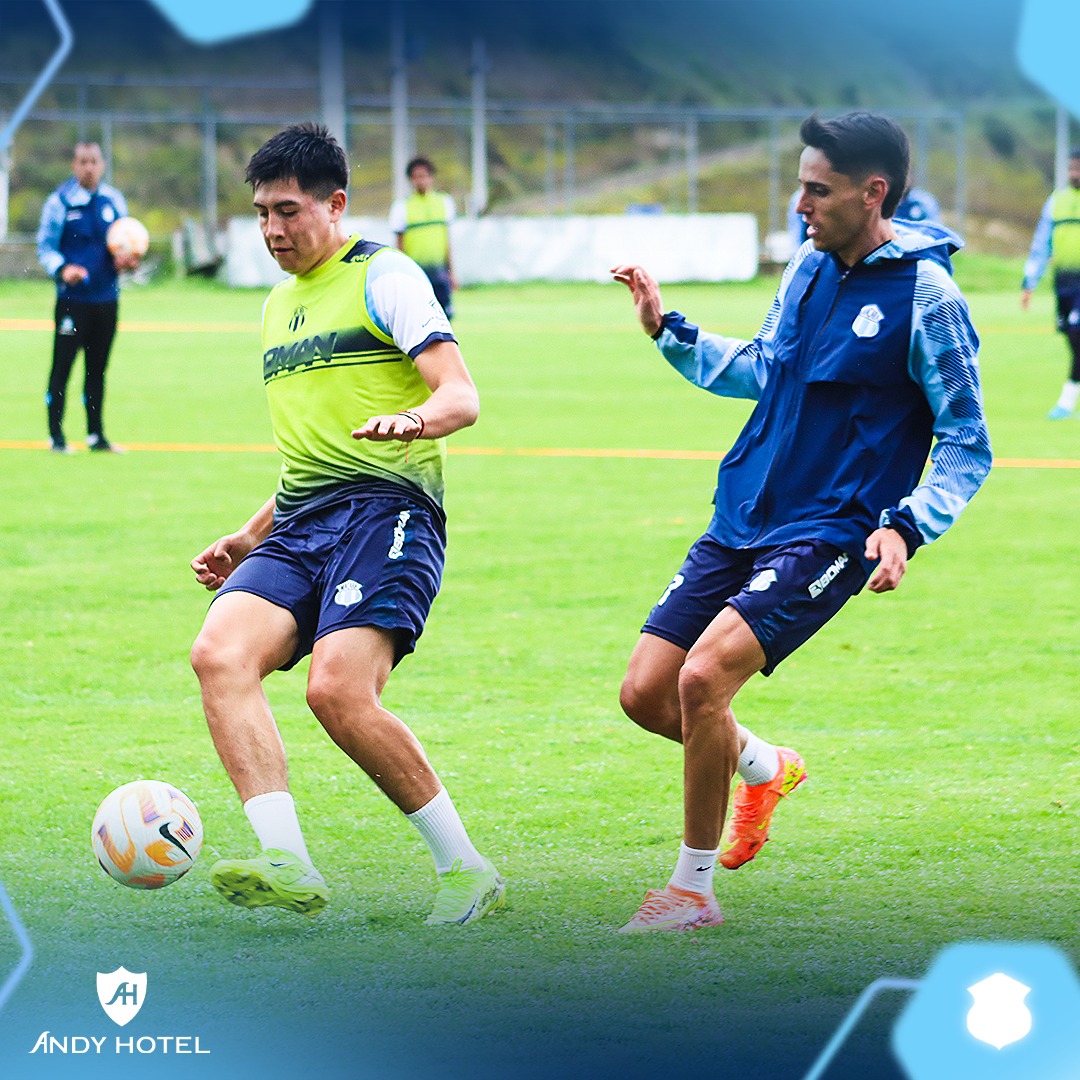 Última práctica antes del partido frente a <a href="/elnacionalec/">Club Deportivo El Nacional</a> ✅️⚽️💙