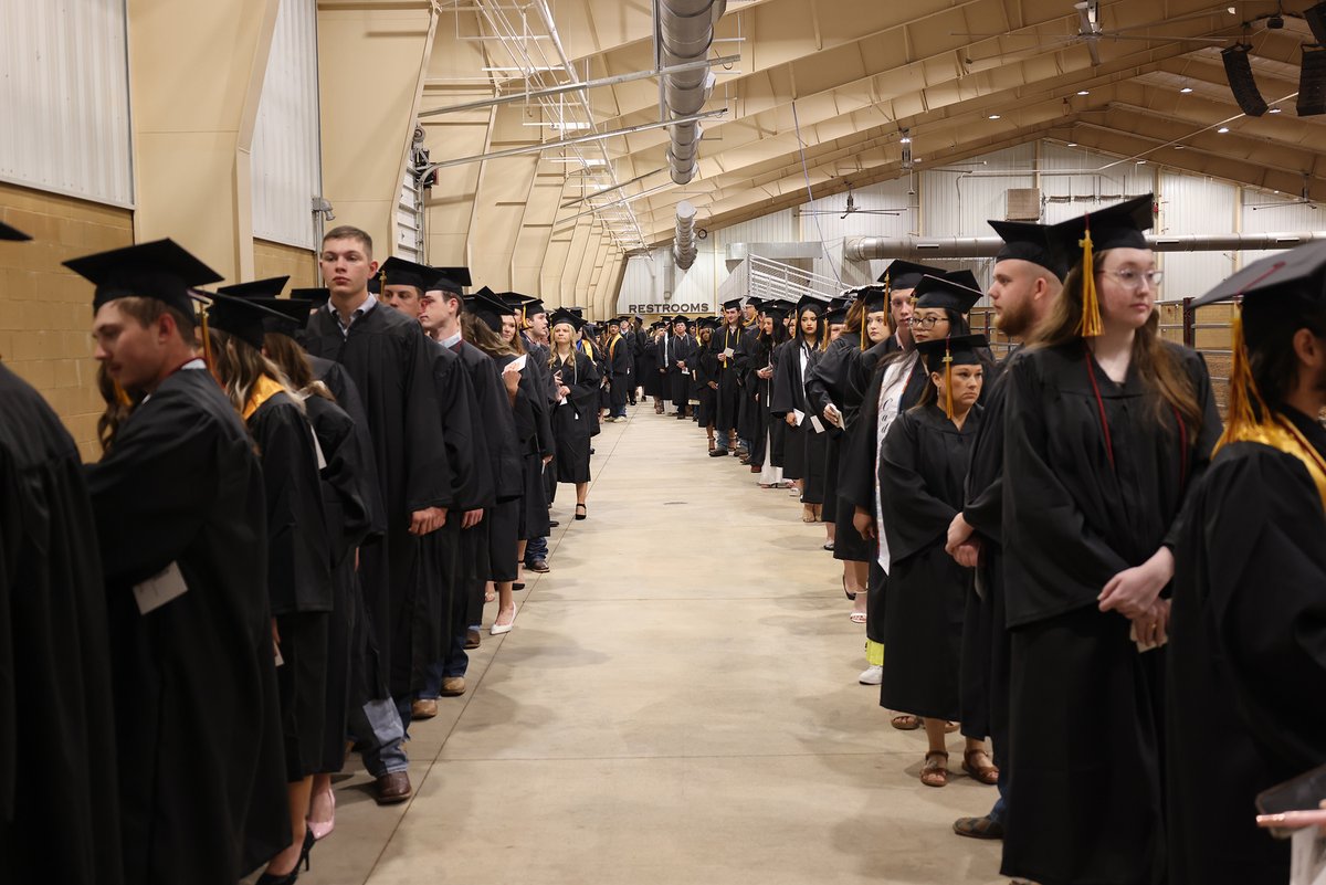 Congratulations to the Class of 2025! Your hard work, determination, and resilience have led you to this amazing accomplishment.

We can’t wait to see where your journey takes you next.

#RedlandsCC #GoCougs #ClassOf2025