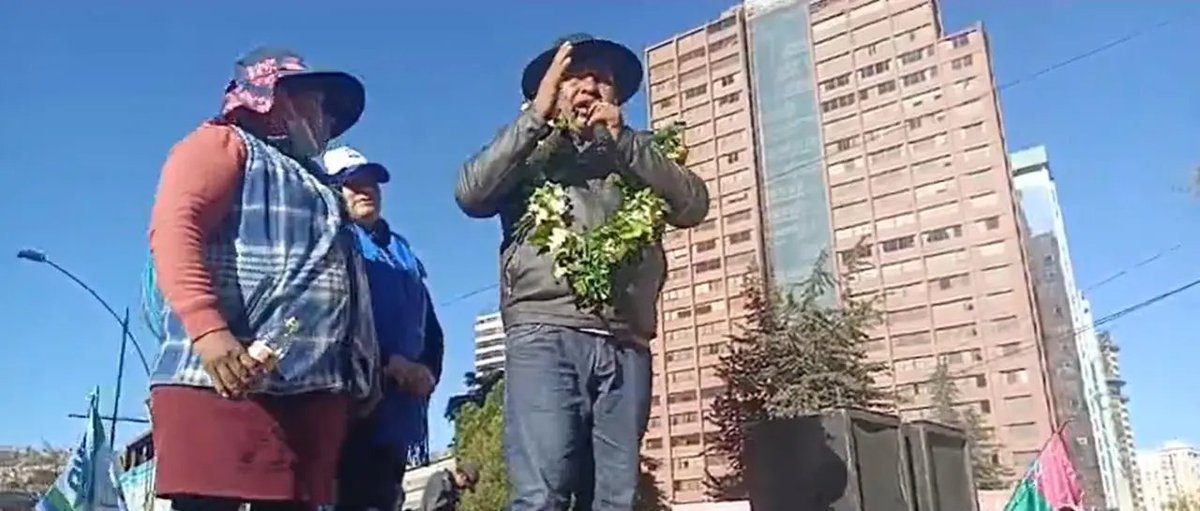 Evo Morales califica de “detención indebida” la aprehensión de Ponciano Santos
Créditos: Unitel 
unitel.bo/noticias/polit…
