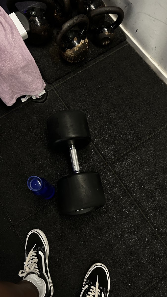 musclemommiiii's tweet photo. Pov: musclemommi’s camera roll https://t.co/G8daDrgfdd