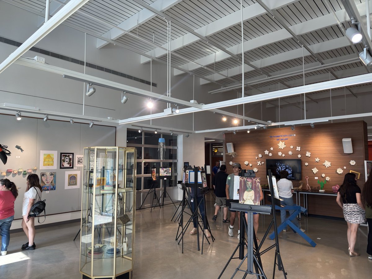 AHHS Art Show 5-7pm tonight!!!