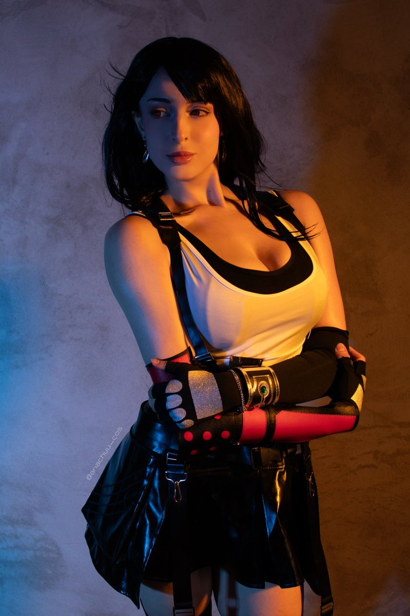 Which view do you like more? 1️⃣ or 2️⃣?

(Tifa Lockhart from Final Fantasy game) https://t.co/nsc0hmUR06