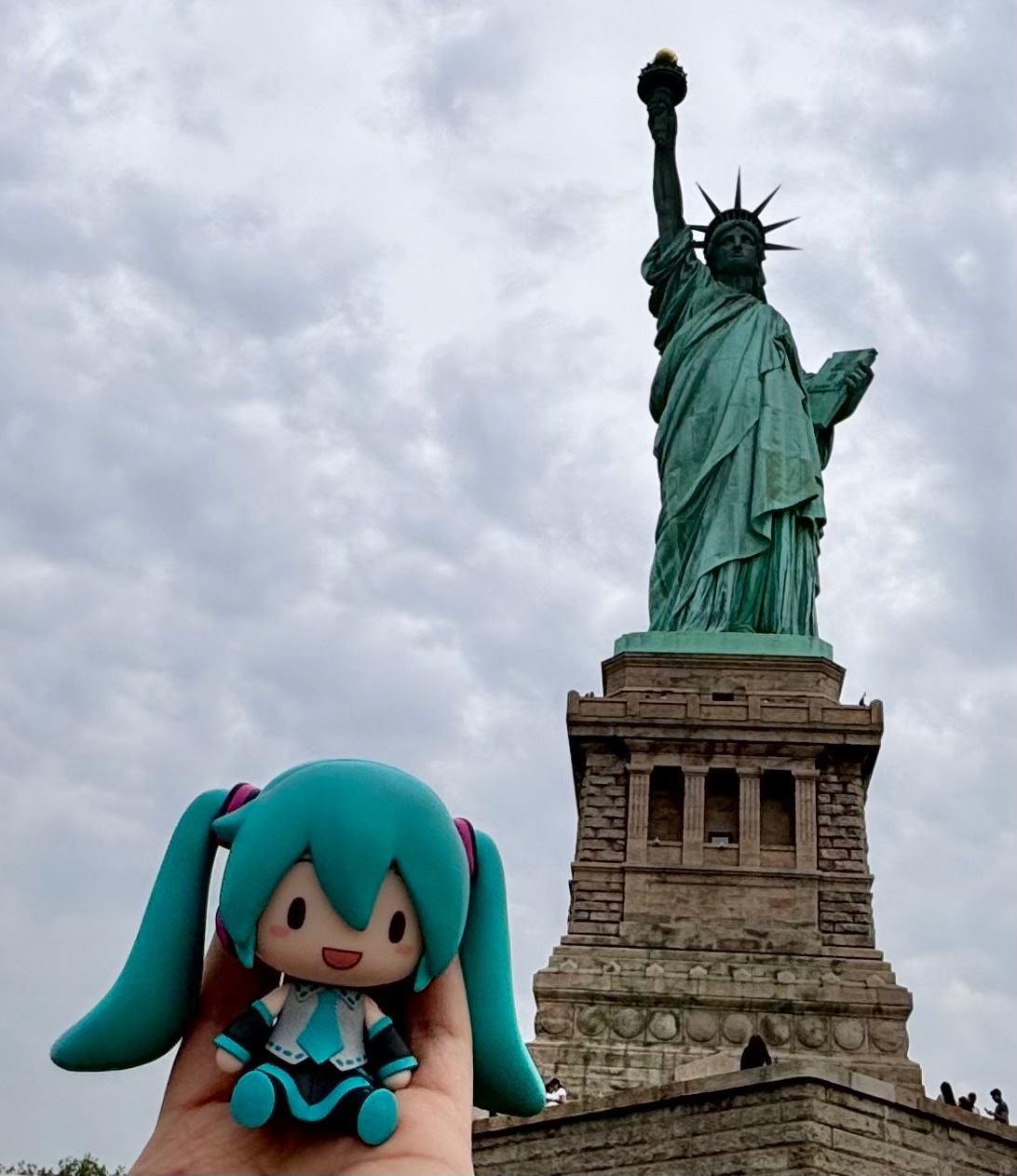 miku@フォロー割50円 People Under the Stairs miku@フォロー割50円 People Under the Stairs HATSUNE MIKU