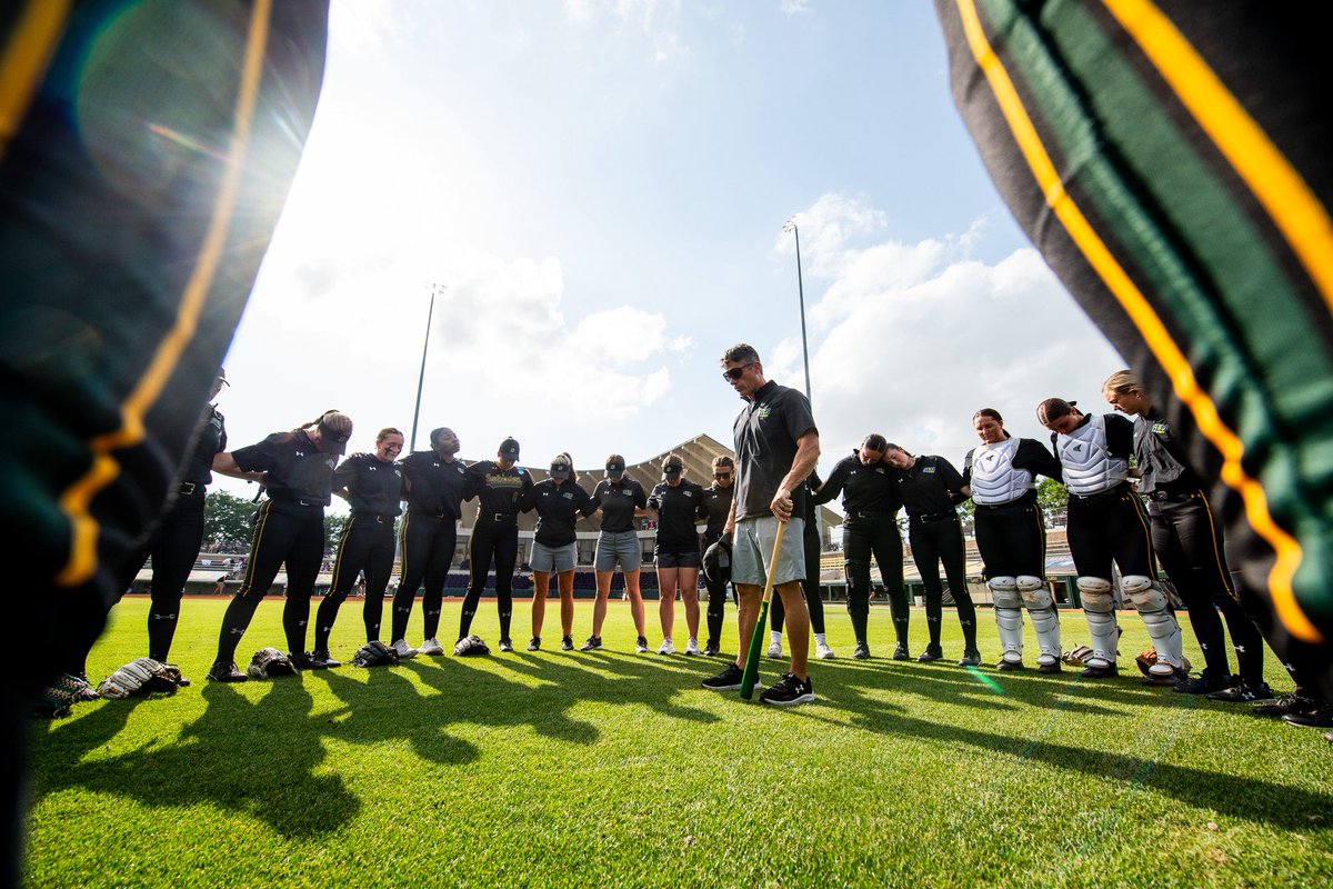 Southeastern Softball tweet media