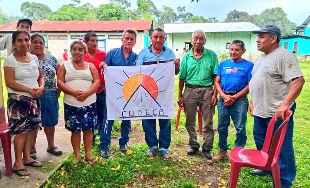 Sin organización comunitaria no hay transformación ✊🏽🌋

Solo el poder del pueblo articulado puede impulsar cambios estructurales y dar vida a un Estado Plurinacional en Guatemala.