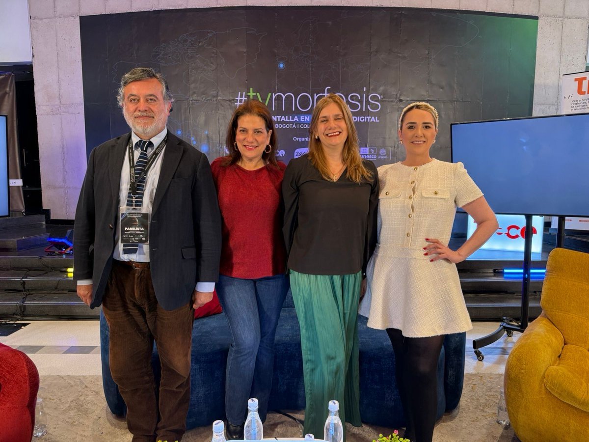 🎙️Agradecemos a <a href="/ATEIberoamerica/">ATEI</a>, <a href="/TVMORFOSIS/">TVMORFOSIS</a>, y a <a href="/patfilmcolombia/">PatFílmicoColombiano</a> por invitar a nuestra Presidenta <a href="/GaleMallol/">Galé Mallol Agudelo</a> al Conversatorio "Los Retos de la Regulación en la Era de las Plataformas y la IA"

Reconocimiento especial a: <a href="/andreabmunozg/">Andrea Muñoz Gomez</a>, Mauricio Muñoz y <a href="/AlexandraFalla/">Alexandra Falla Z.</a>.