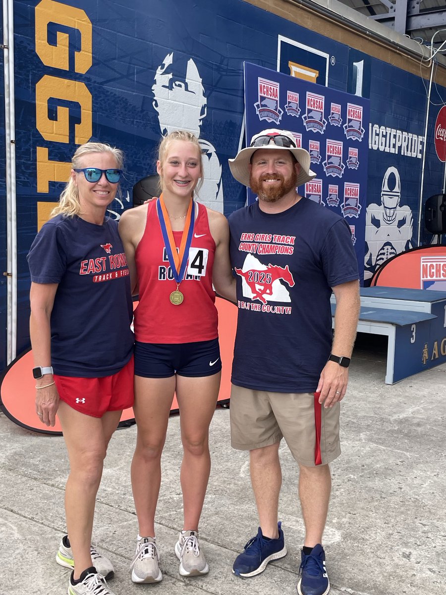 mikelondonpost3's tweet photo. Sadie Featherstone and pleased East Rowan coaches. https://t.co/Z37r0jmUOA