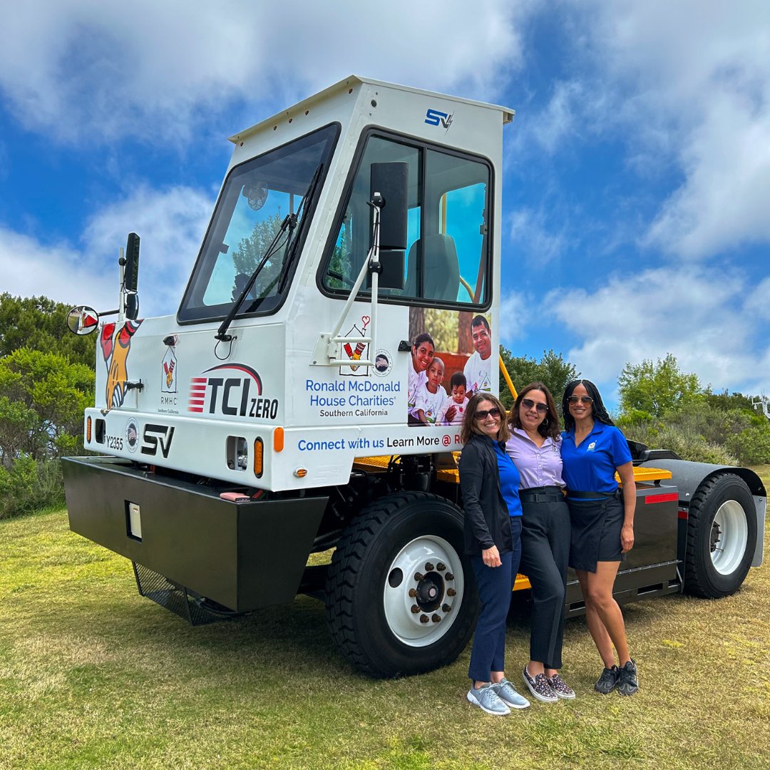 tci_leasing's tweet image. A beautiful day at Pelican Hill full of heart, sunshine, and connections—all in support of a cause close to our hearts. 🩵💛
TCI was honored to sponsor this year's charity golf event benefiting Ronald McDonald House Charities of SoCal.
#TCITransportation #RMHCSC