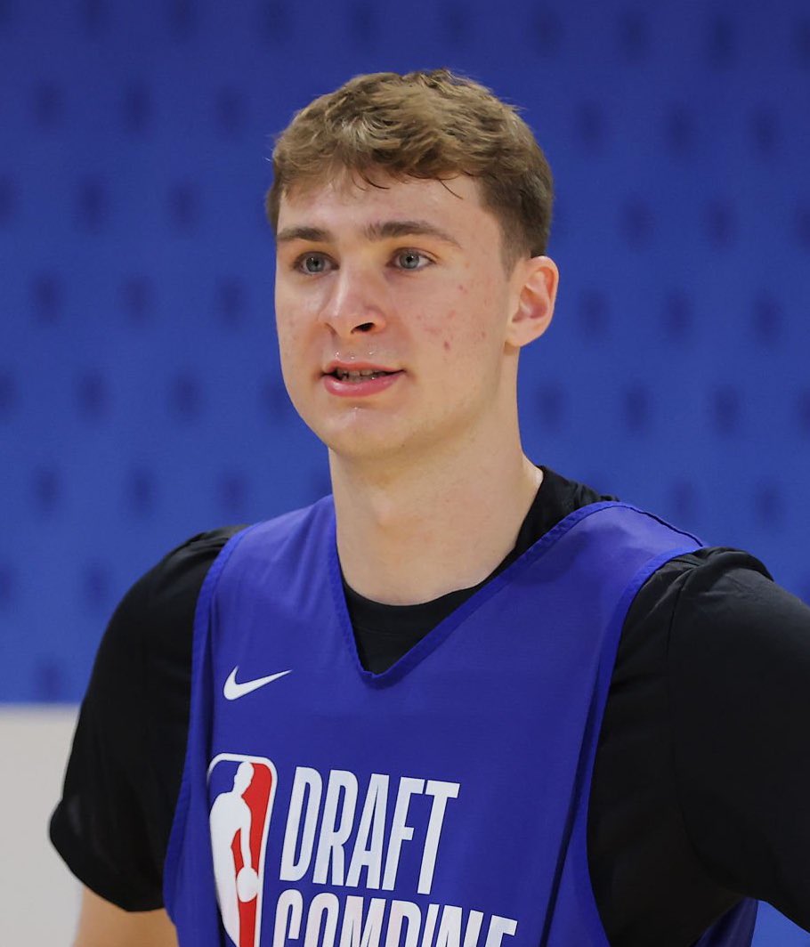 TheDunkCentral's tweet image. The Boston Celtics reportedly interviewed Cooper Flagg at the Combine, per @KevinOConnorNBA 

(Via @YahooSports / h/t @BleacherReport )