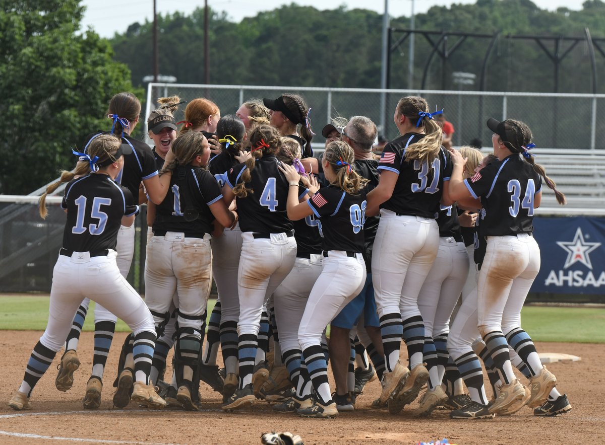Kyle Parmley π₯ (@kyleparmley) on Twitter photo Helena takes home the state title, capping off a memorable week and state tournament. Amazing run by <a href="/HuskyNation_SB/">Helena High Softball</a> to grab the trophy, and big kudos to <a href="/SaralandSoftba1/">Saraland HS Softball</a>, <a href="/AHSSoftball6/">AHS Softball</a> and <a href="/PellCitySB/">Pell City Panthers Softball</a> for what they accomplished as well.
Wrap-up: open.substack.com/pub/4cornersso⦠Helena takes home the state title, capping off a memorable week and state tournament. Amazing run by <a href="/HuskyNation_SB/">Helena High Softball</a> to grab the trophy, and big kudos to <a href="/SaralandSoftba1/">Saraland HS Softball</a>, <a href="/AHSSoftball6/">AHS Softball</a> and <a href="/PellCitySB/">Pell City Panthers Softball</a> for what they accomplished as well.
Wrap-up: open.substack.com/pub/4cornerssoβ¦