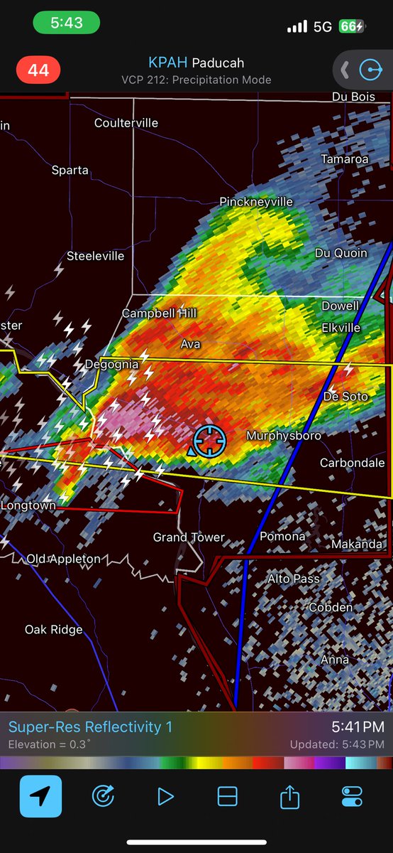 SWILChasing's tweet photo. @NWSPaducah rotating wall cloud on this tornado warned cell near Gorham IL https://t.co/3kU3Jx2MLB
