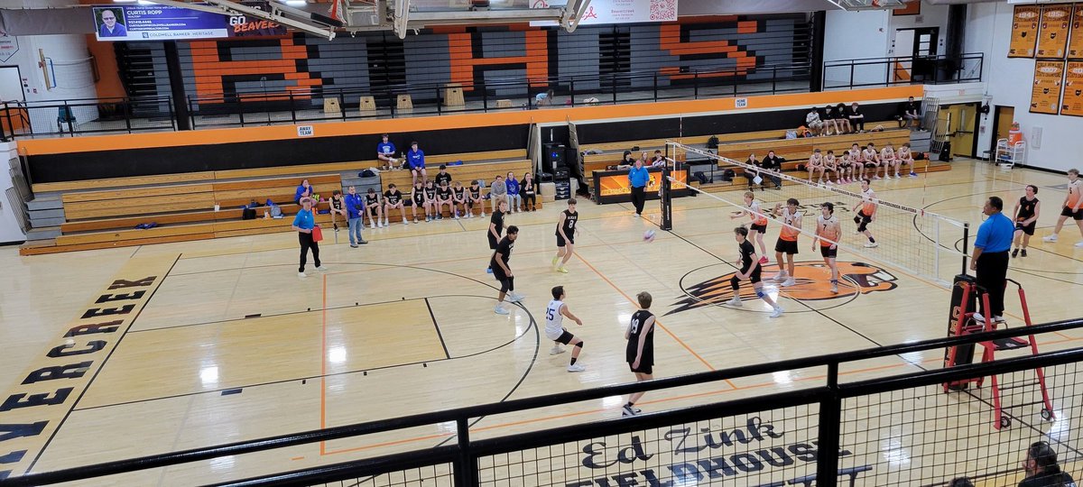 Checking in at Beavercreek HS as our boys' volleyball team is battling BHS tonight in a regional quarterfinal match.   It is tight in game #1. Our CATS are down 11-12.   Long way to go in this #3 v. #4 match-up.   Let's go, CATS!   #Wildcatway