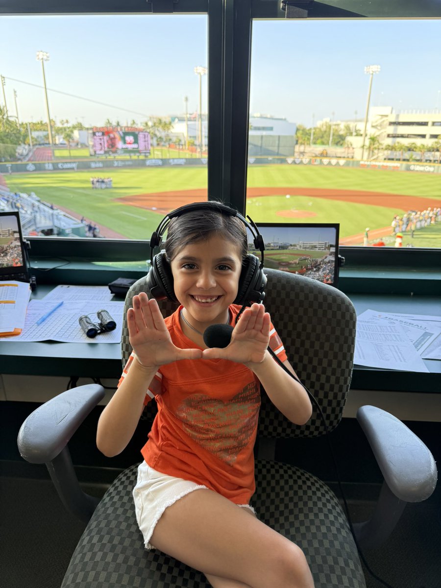 It’s Game time.  <a href="/CanesBaseball/">Miami Hurricanes Baseball</a> take on <a href="/NDBaseball/">Notre Dame Baseball</a>     On the mic with a little bit of help tonight.