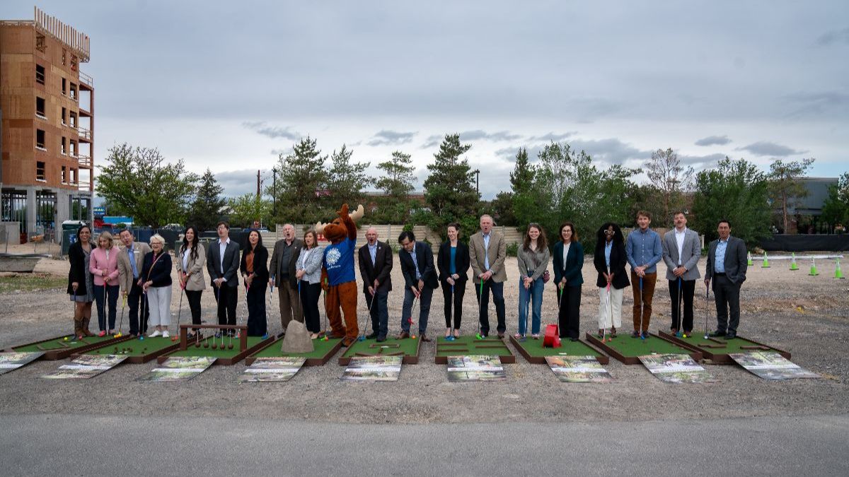 MillcreekUT's tweet photo. Putters for Shovels at Groundbreaking - https://t.co/fCHKqZhNW1 https://t.co/2YBE7FZije