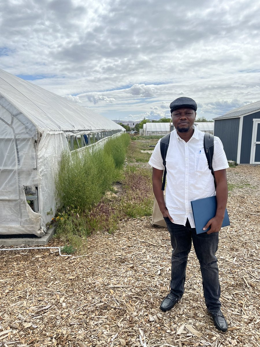 MalemboLE's tweet photo. At University of Nevada,Reno.

When my coworkers say “Agribusiness is hard”, I say, “ That is fantastic. That feeling of 'hard' is the feeling of your brain developing, strengthening and growing” KIJANA AMKA KUMEKUCHA. https://t.co/P9ZWwtkY2x