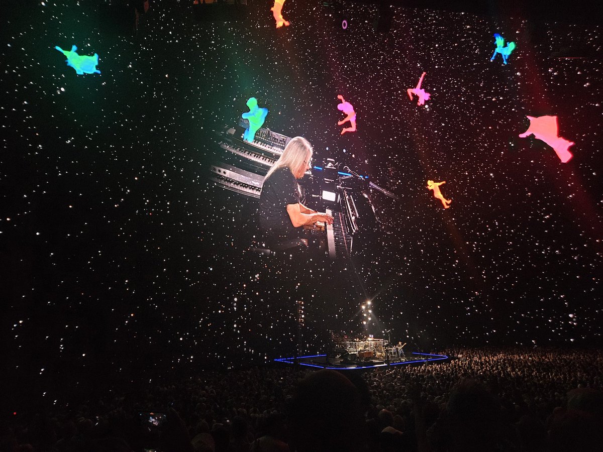 Concert_People's tweet image. SETBREAK N2
officially halfway through 
#DeadForever #FinalWeekend2025 already 😭😭😭😭😭😭😭
#ConcertPeople 💀🥀⚡️🎶