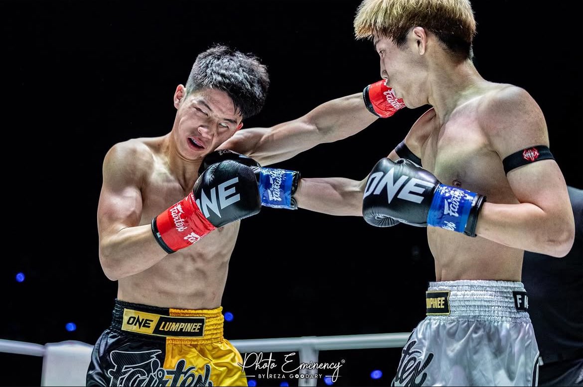 ONE Friday fight108
勝ち切ることができました！
反省点や課題がたくさん見つかりそこを直してもっと強くなります！大石会長
駿介さん、ONE関係者の皆様、ジュンチャオ選手、応援してくださった皆様ありがとうございました！とても力になりました！まだまだ上に這い上がります🔥
#one #oishigym #勝利