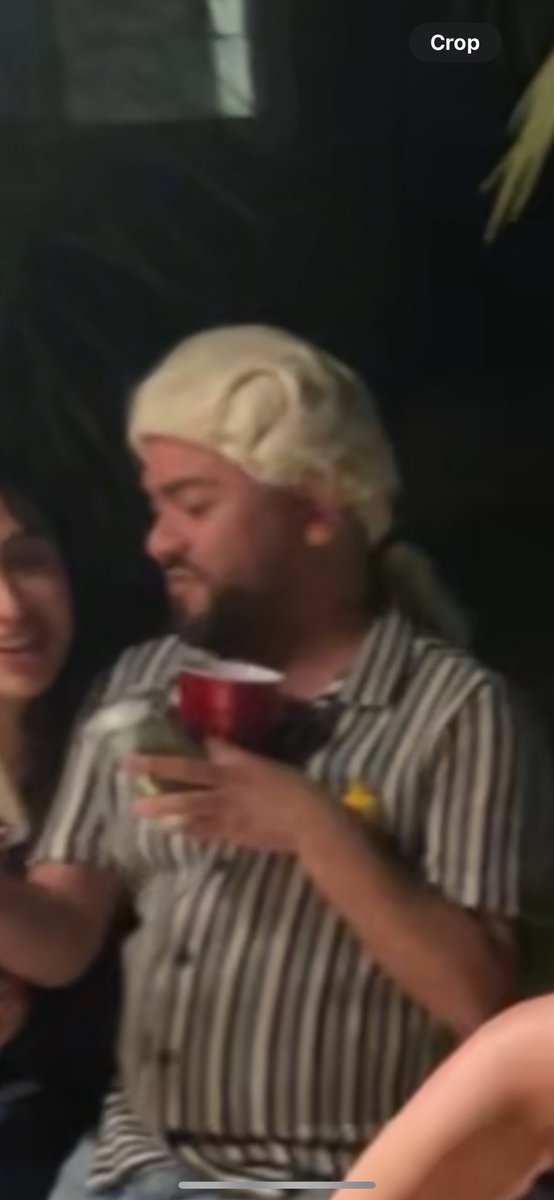 Johnnymanee_'s tweet photo. When you gotta write the Declaration of Independence but stop by the function for one drink y ya first https://t.co/V5aG5KMS99