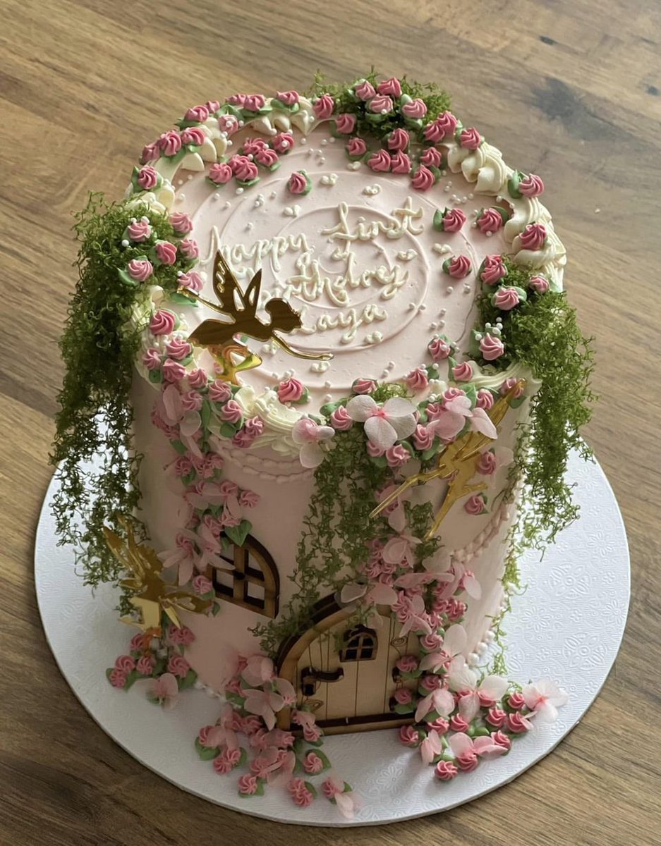 heart_jpg's tweet photo. fairy cake https://t.co/56UUZxW6uF