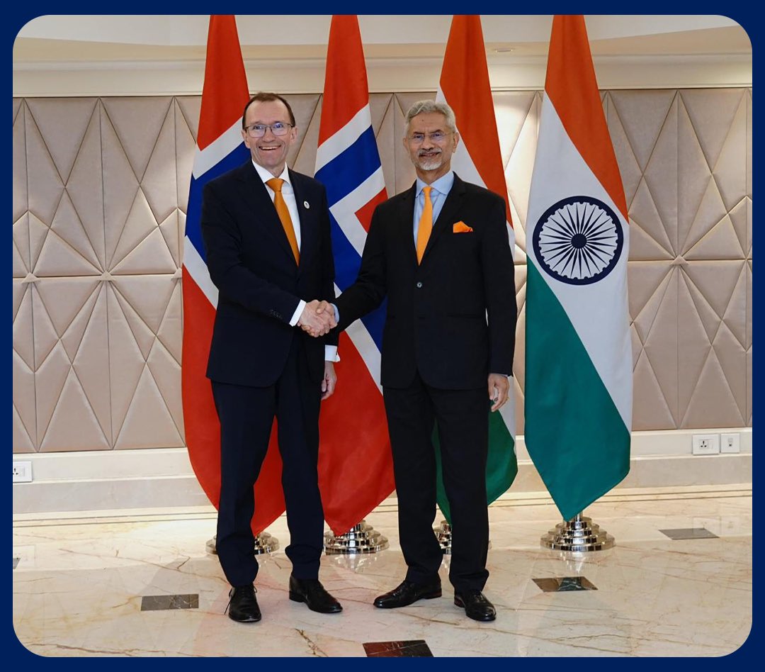Dr. S. Jaishankar (@drsjaishankar) on Twitter photo Warm felicitations to FM <a href="/EspenBarthEide/">Espen Barth Eide</a>, the Government and people of Norway on their Constitution Day.
Committed to advancing our multifaceted partnership.
🇮🇳 🇳🇴 Warm felicitations to FM <a href="/EspenBarthEide/">Espen Barth Eide</a>, the Government and people of Norway on their Constitution Day.
Committed to advancing our multifaceted partnership.
🇮🇳 🇳🇴