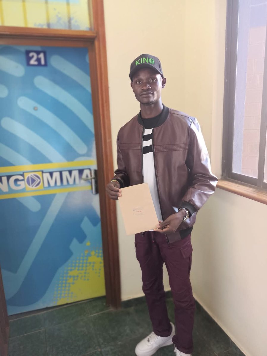markwei_ug's tweet image. Big News from Nairobi! 🇺🇬X🇰🇪
On May 5th, I signed with Ngomma &amp;amp; now my songs are live on Skiza (Safaricom)!
Set your tune: SMS SKIZA [CODE] to 811
Example: SKIZA 6912922 (Abba Father)

Let the sound ring!
@ngomma @SkizaTunes
#MarkWeiMusic #Skiza #Ngomma #OdogwuGodEP #GospelVibes