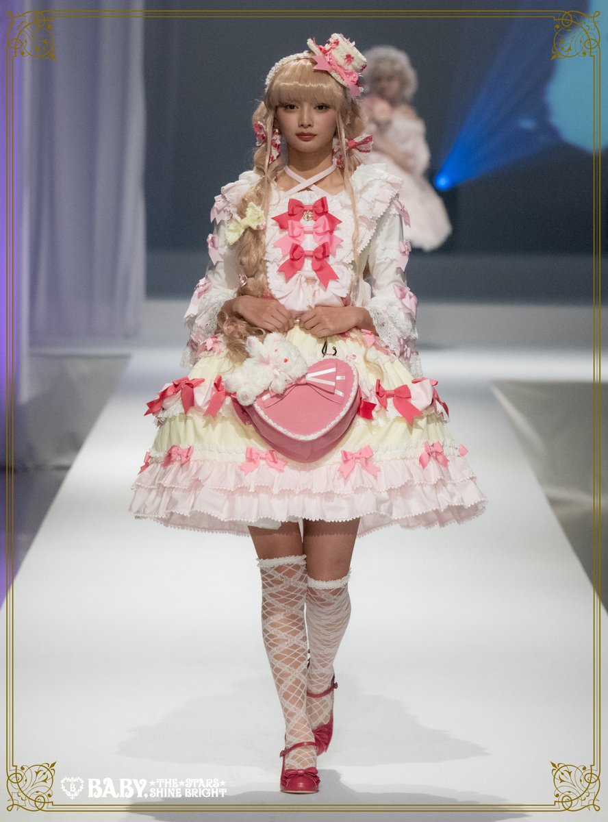 BABY_THE_STARS's tweet photo. BABY，THE STARS SHINE BRIGHT
2025 S/S Collection
Cutie♡Whipped cream parfaitシリーズ
モデル◇小寺結花様
#BABYfs2025 https://t.co/xvzcHAJS2V