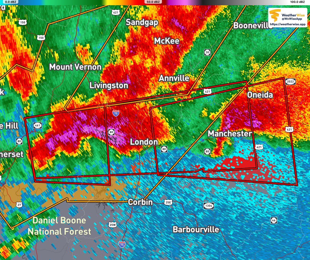 ryanhallyall's tweet photo. PDS Tornado Warning continues for London KY, Manchester KY and East Bernstadt KY until 1:00 AM EDT. This is a PARTICULARLY DANGEROUS SITUATION, SEEK SHELTER!

We’re tracking this LIVE now: https://t.co/kbj6gnc6w3 https://t.co/xbbEkPwutu