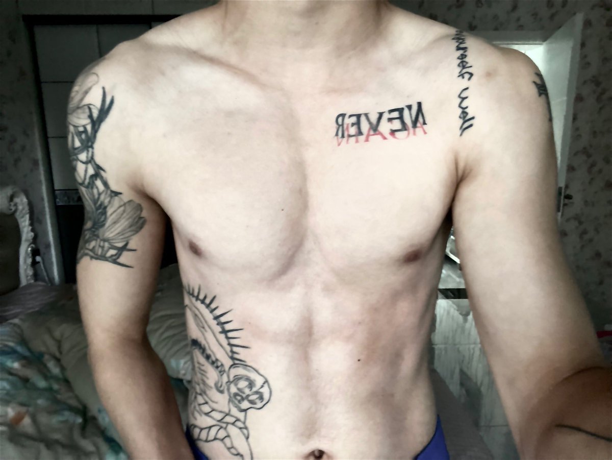 Behavergod's tweet photo. @Sexytoxiaoshu 喜欢纹身喜欢反差的妹妹来聊天 https://t.co/H3mwXHzmvR