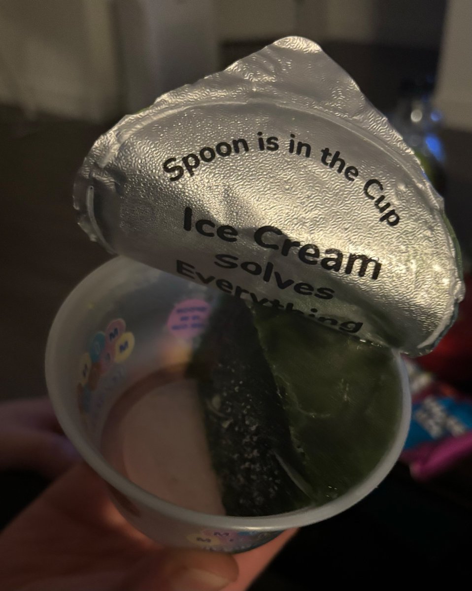 smoomersaurus 🦕🦖 tweet media