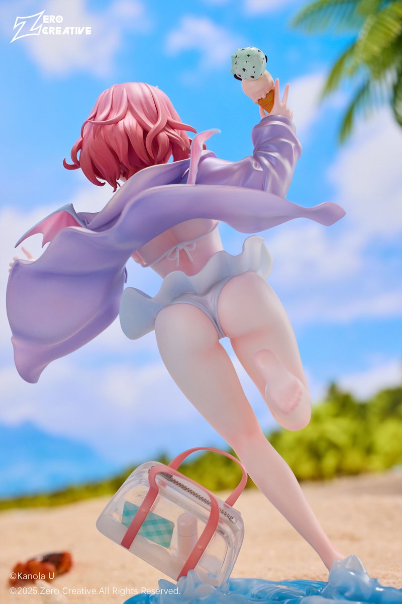 ZeroCreative2's tweet image. Holding a transparent beach bag in her left hand and raising an ice cream cone with her right, her ample chest and blushing cheeks from embarrassment are impossible to ignore—let’s take a closer look at her full figure!