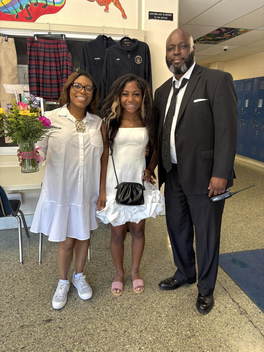 DunbarMagnet's tweet image. Thank you to Patrice Victoria for the great pictures! #DunbarDoesItBEST #LearningLeading #GrowingGreatness