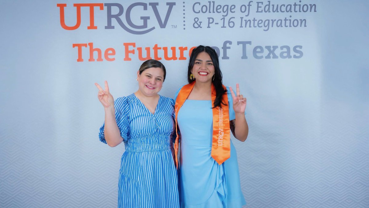 Claudia Rojas (@cl_rojas1) on Twitter photo And just like that, a year has flown by. I can’t wait to see all the great things you’ll accomplish in the future. It was an honor to be your mentor teacher! Happy Graduation Day! 👩🎓 #LYEPride <a href="/Las_Yescas/">Las Yescas</a> And just like that, a year has flown by. I can’t wait to see all the great things you’ll accomplish in the future. It was an honor to be your mentor teacher! Happy Graduation Day! 👩🎓 #LYEPride <a href="/Las_Yescas/">Las Yescas</a>