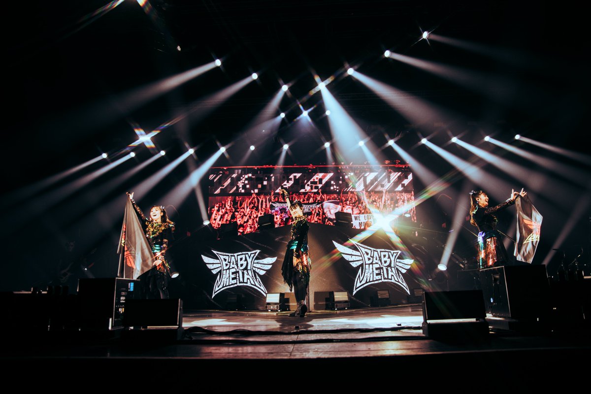 BABYMETAL tweet media