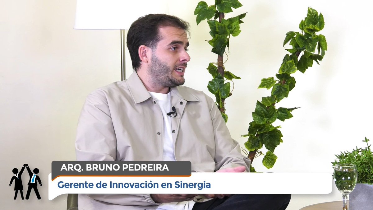 ● «Para que alguien haga una tarea de manera correcta el entorno de esa persona tiene que estar cuidado» ●

🗣 Conversamos sobre las tendencias en los espacios de trabajo con Bruno Pedreira Gerente de Innovación en <a href="/UYSinergia/">Sinergia</a>

🔗 VER ENTREVISTA AQUÍ ⬇️ 
youtu.be/ns1GqUooCCc?fe…