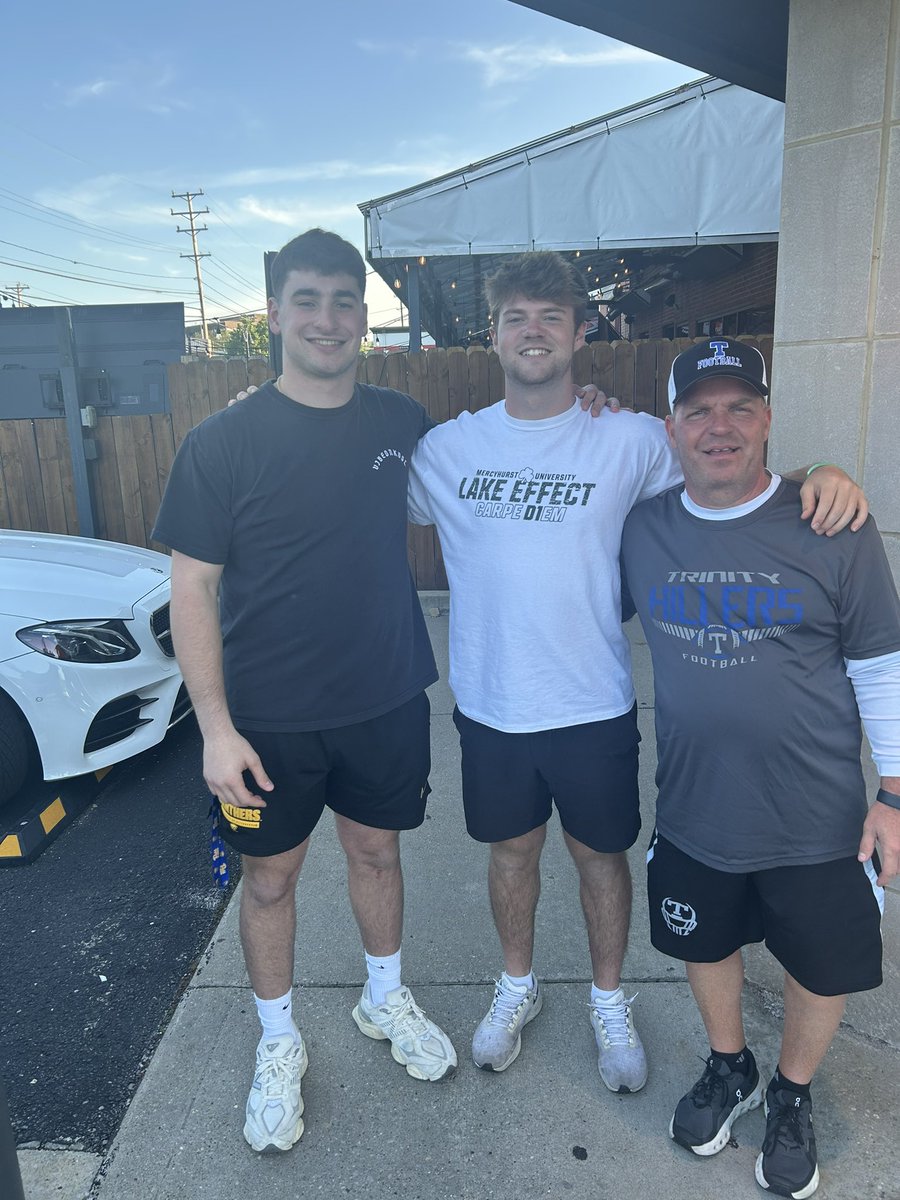 Coach Knause tweet media