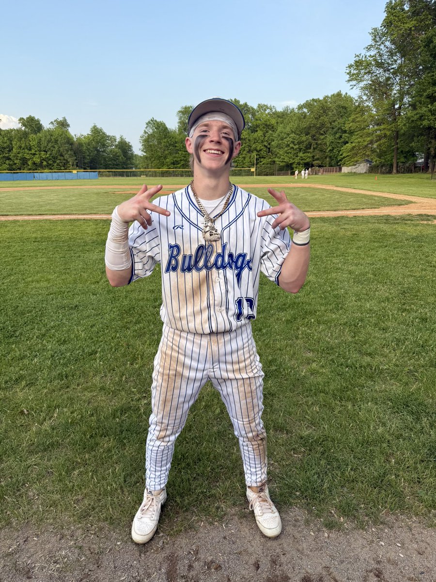 Lakeviewbaseb's tweet image. The Bulldogs win 14-7. Jackson Stuart is our big dawg in his first start going 3-3 with a BB, 2 runs and 2 RBIs. Lantz was 3-4 with 2 runs and an RBI. Doran 2 hits, 2 runs, and 3 RBIs. Shaker with a hit and 3 RBIs. Gough, Toot, Kuchcinski, and Aho with hits. Kuchcinski w/ the win