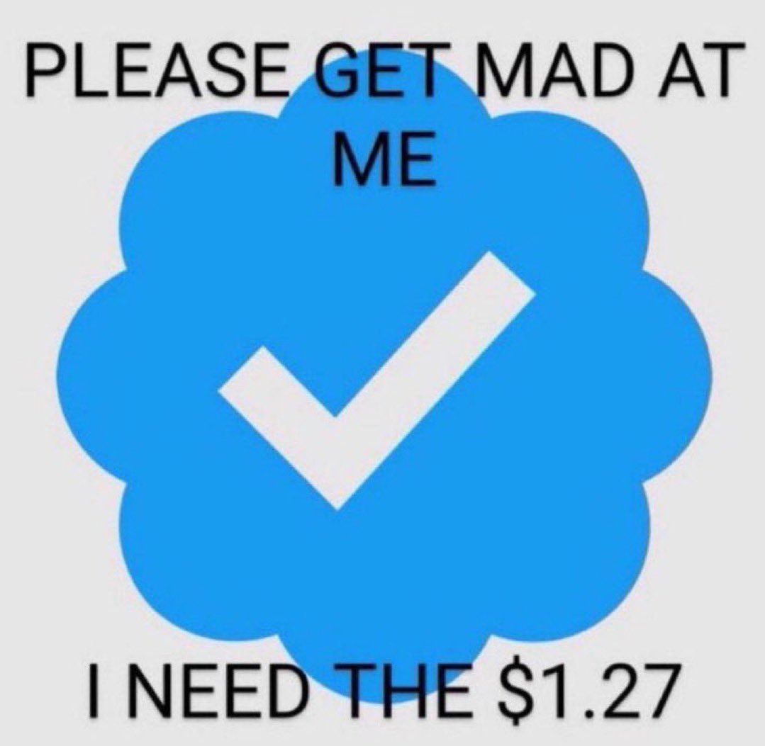 WomanAbyuser's tweet photo. @Geosimoburner @TheDunkCentral @TMZ I speak for everyone when I said your rent is due https://t.co/3bYrNovZ8a