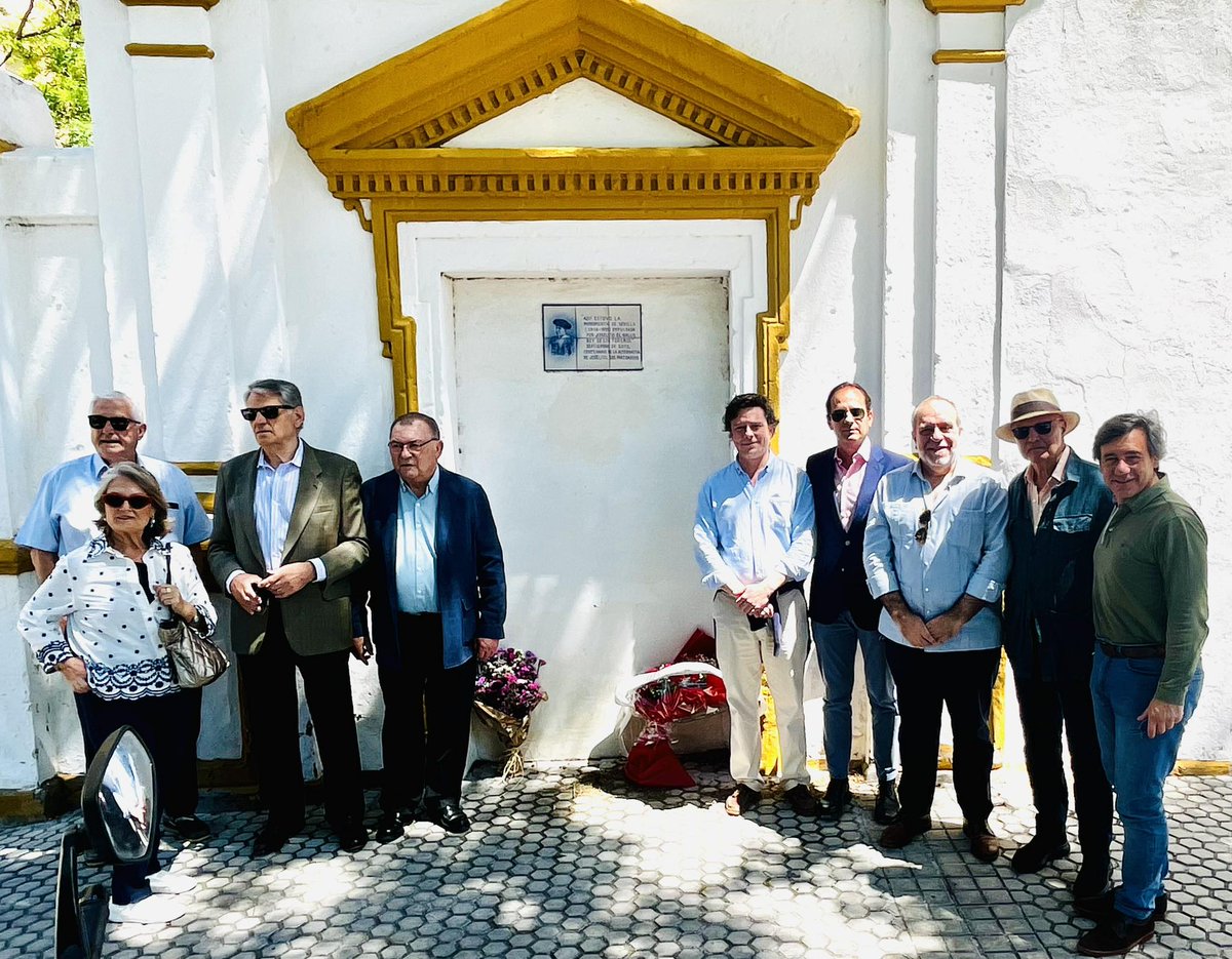 SEVILLA TAURINA (@sevillataurina) on Twitter photo FOTONOTICIAS ST.- Recuerdo del 105 aniversario de la muerte de Joselito (sevillataurina.com/2025/05/16/rec…) <a href="/sevillataurina/">SEVILLA TAURINA</a> <a href="/ManoloVieraN/">Manolo Viera</a> <a href="/Toromedia12/">Toromedia</a> <a href="/isanchezmejias/">Ignacio Sánchez-Mejías</a> <a href="/maestranzapages/">La Maestranza-Pagés</a> <a href="/UTAMAESTRANZA/">Unión Taurina de Abonados y Aficionados de Sevilla</a> <a href="/Toroslidia/">Real Unión de Criadores de Toros de Lidia</a> <a href="/luisdepauloba/">Luis De Pauloba</a> <a href="/CTSevilla24/">Club Taurino de Sevilla</a> <a href="/TTUSevilla/">TERTULIA TAURINA US</a> <a href="/ftorodelidia/">Fundación Toro Lidia</a> FOTONOTICIAS ST.- Recuerdo del 105 aniversario de la muerte de Joselito (sevillataurina.com/2025/05/16/rec…) <a href="/sevillataurina/">SEVILLA TAURINA</a> <a href="/ManoloVieraN/">Manolo Viera</a> <a href="/Toromedia12/">Toromedia</a> <a href="/isanchezmejias/">Ignacio Sánchez-Mejías</a> <a href="/maestranzapages/">La Maestranza-Pagés</a> <a href="/UTAMAESTRANZA/">Unión Taurina de Abonados y Aficionados de Sevilla</a> <a href="/Toroslidia/">Real Unión de Criadores de Toros de Lidia</a> <a href="/luisdepauloba/">Luis De Pauloba</a> <a href="/CTSevilla24/">Club Taurino de Sevilla</a> <a href="/TTUSevilla/">TERTULIA TAURINA US</a> <a href="/ftorodelidia/">Fundación Toro Lidia</a>
