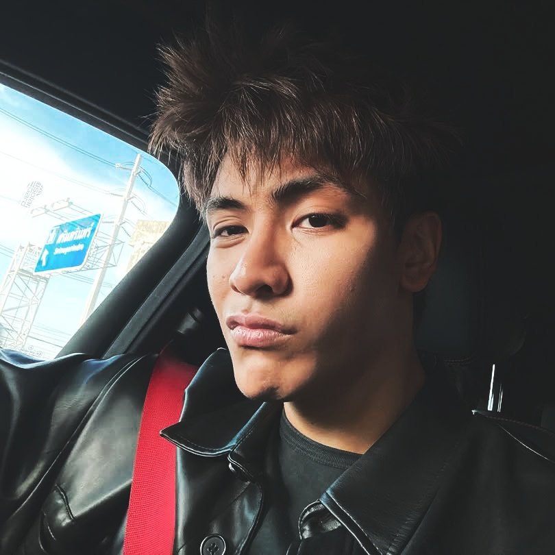 𝖢𝗁𝖾𝗇. tweet media