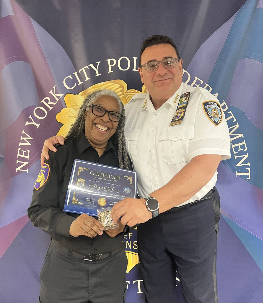NYPD Chief of Transit (@nypdtransit) on Twitter photo Angela “Angie” Glenn, an <a href="/NYCTSubway/">NYCT Subway</a> Security Officer and a US Army veteran, has been a longtime fixture at an MTA building in Brooklyn. Chief Gulotta presented her with a certificate of appreciation and challenge coin for her many years of service. Good luck, we’ll miss you! Angela “Angie” Glenn, an <a href="/NYCTSubway/">NYCT Subway</a> Security Officer and a US Army veteran, has been a longtime fixture at an MTA building in Brooklyn. Chief Gulotta presented her with a certificate of appreciation and challenge coin for her many years of service. Good luck, we’ll miss you!