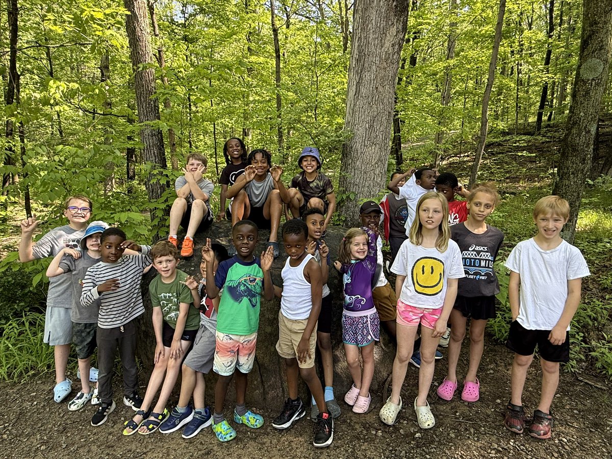 Emily Houghtlen tweet media