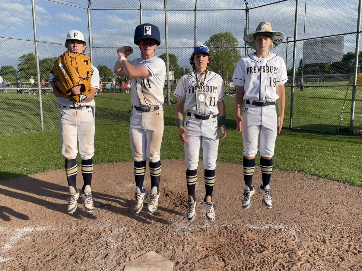 Bears 🐻 dominant in 21-7 victory over Pine Valley. <a href="/Chase_Haglund/">Chase Haglund</a> does everything 2H, 2R, 2RBI and closes it out on the mound. <a href="/AidanGruber4/">Aidan Gruber</a> 2RBI, 3R. <a href="/m_sheesley11/">Maddox Sheesley</a> 🔥 2R💣! Blake W suave 🕺- 3 hits in one inning!! Let’s g⚾️⚾️⚾️!