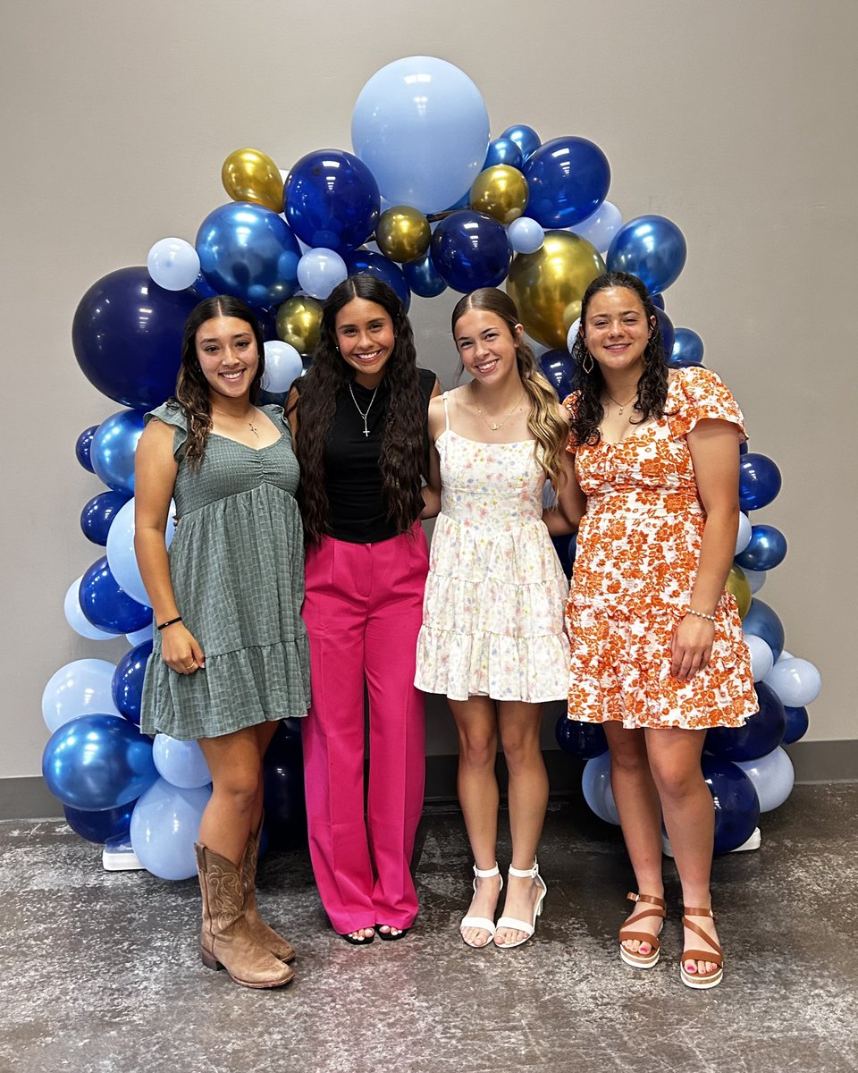 2025 HS Soccer Banquet!! 💙💛

I’m so grateful to have received 4 awards:
1st Team All-State Goalkeeper (1 of 12 in the STATE) ✅
1st Team All-District ✅
Team-voted Defensive Player of the Year ✅
Team-voted “True Lady Raider” (leadership award) ✅

I’m also super proud of our
