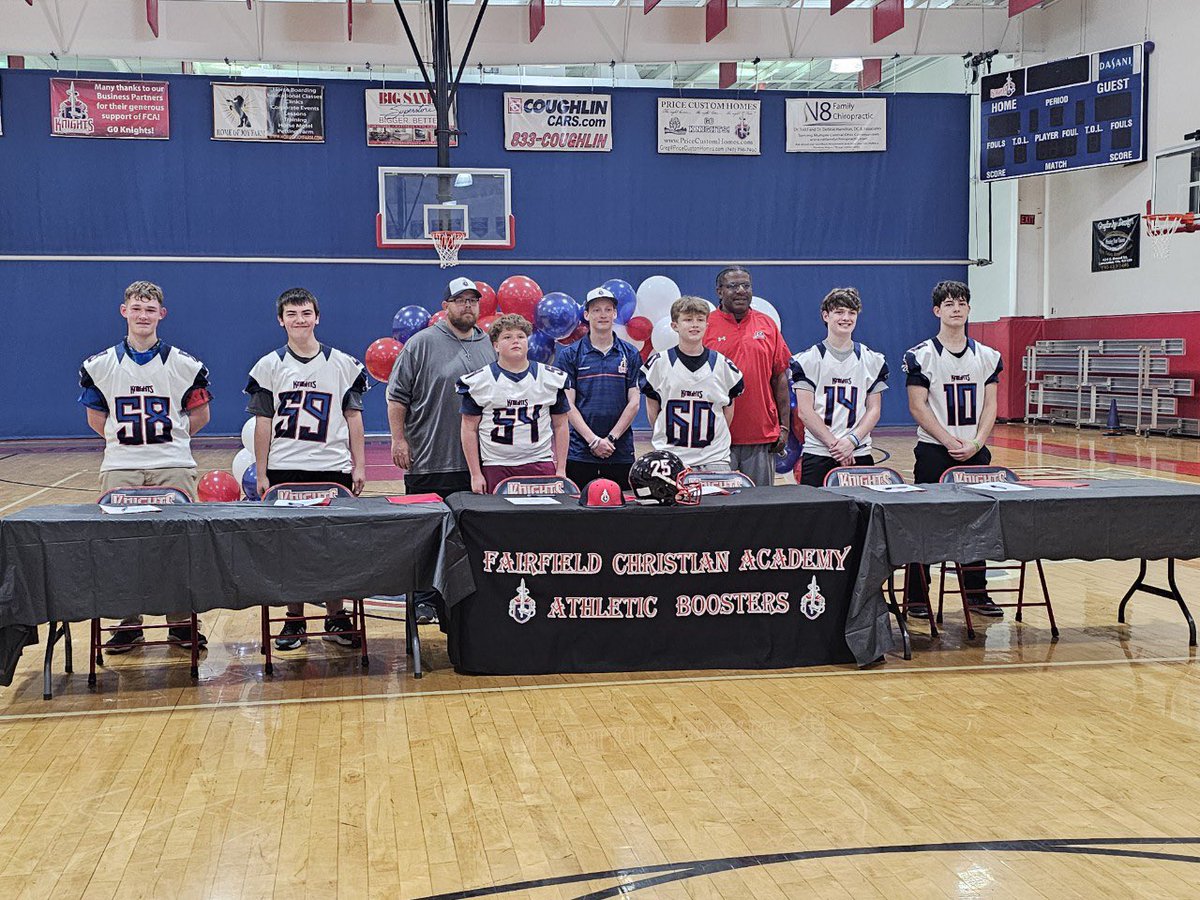 FCA_Knights's tweet photo. π¨ BIG WELCOME π¨
We are beyond excited to officially welcome the FCA Knights Class of 2029! βοΈππ #ClassOf2029 #FCAPride #BeAKnight #NextUp #WelcomeToTheFamily https://t.co/fDeXARoxur