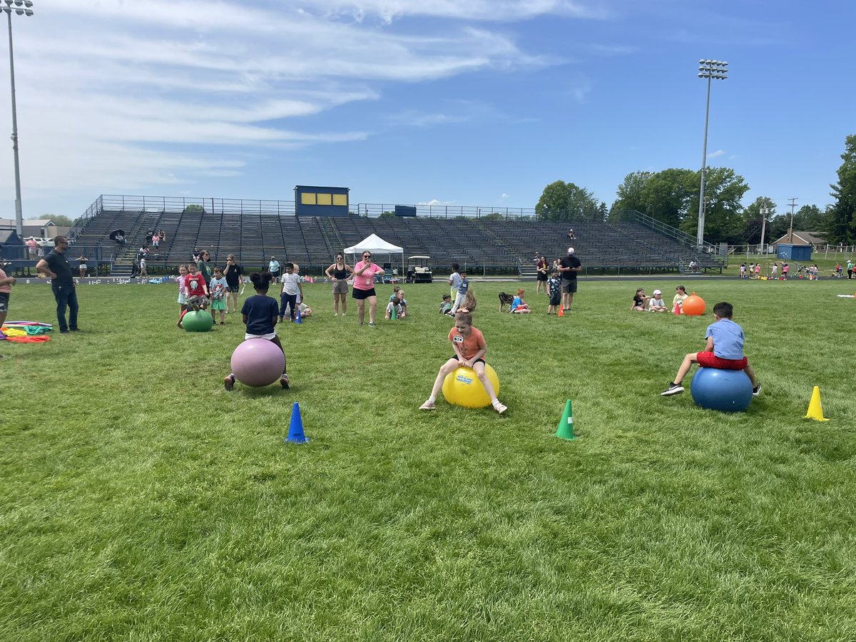 Mr. Booth (@misterboothtes) on Twitter photo Thank you to all our volunteers, to <a href="/TallmadgeK5PTA/">TallmadgeK5PTA</a>, and <a href="/TESPhysEd/">Brooke Gustavel and Ami Crawford</a> teachers Ms. Gustavel and Mrs. Crawford for making this an amazing week of Field Days, Pizza Parties, and for donating playground balls for our kids. We are so blessed by you all! Thank you to all our volunteers, to <a href="/TallmadgeK5PTA/">TallmadgeK5PTA</a>, and <a href="/TESPhysEd/">Brooke Gustavel and Ami Crawford</a> teachers Ms. Gustavel and Mrs. Crawford for making this an amazing week of Field Days, Pizza Parties, and for donating playground balls for our kids. We are so blessed by you all!