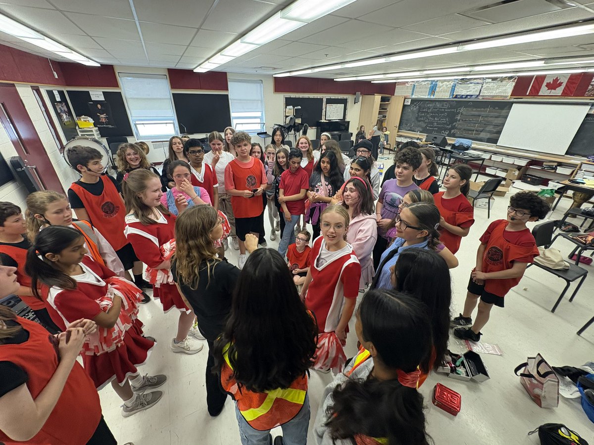 We truly are all in this together 🎶 
That’s a wrap on our High School Musical Production! ❤️💃