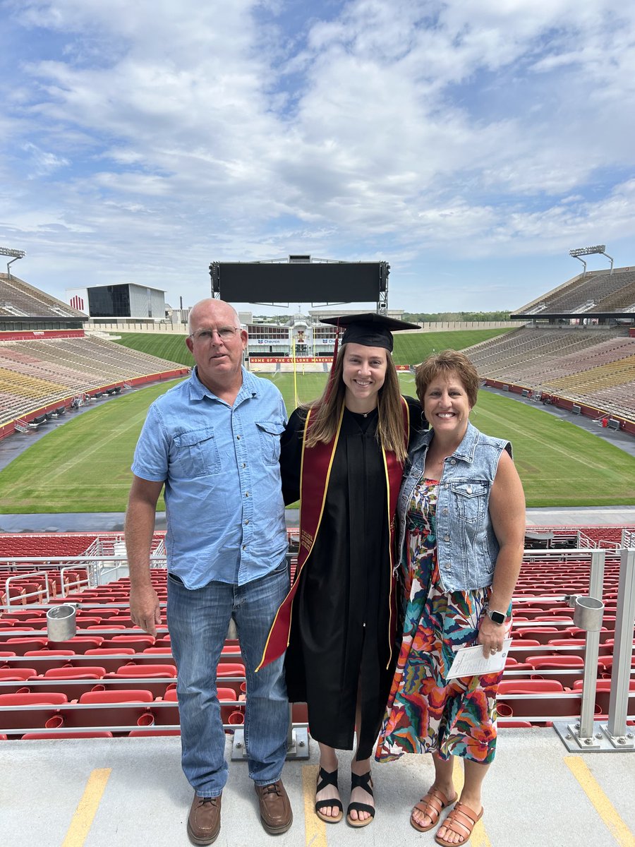We had a great day celebrating this graduate! Congrats, Emily! We are so proud of you!❤️