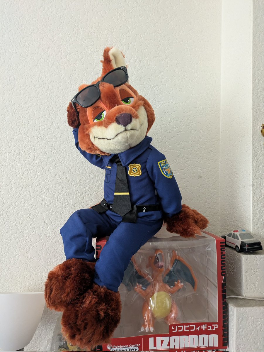 🦊 👮Hello, officer Nick
