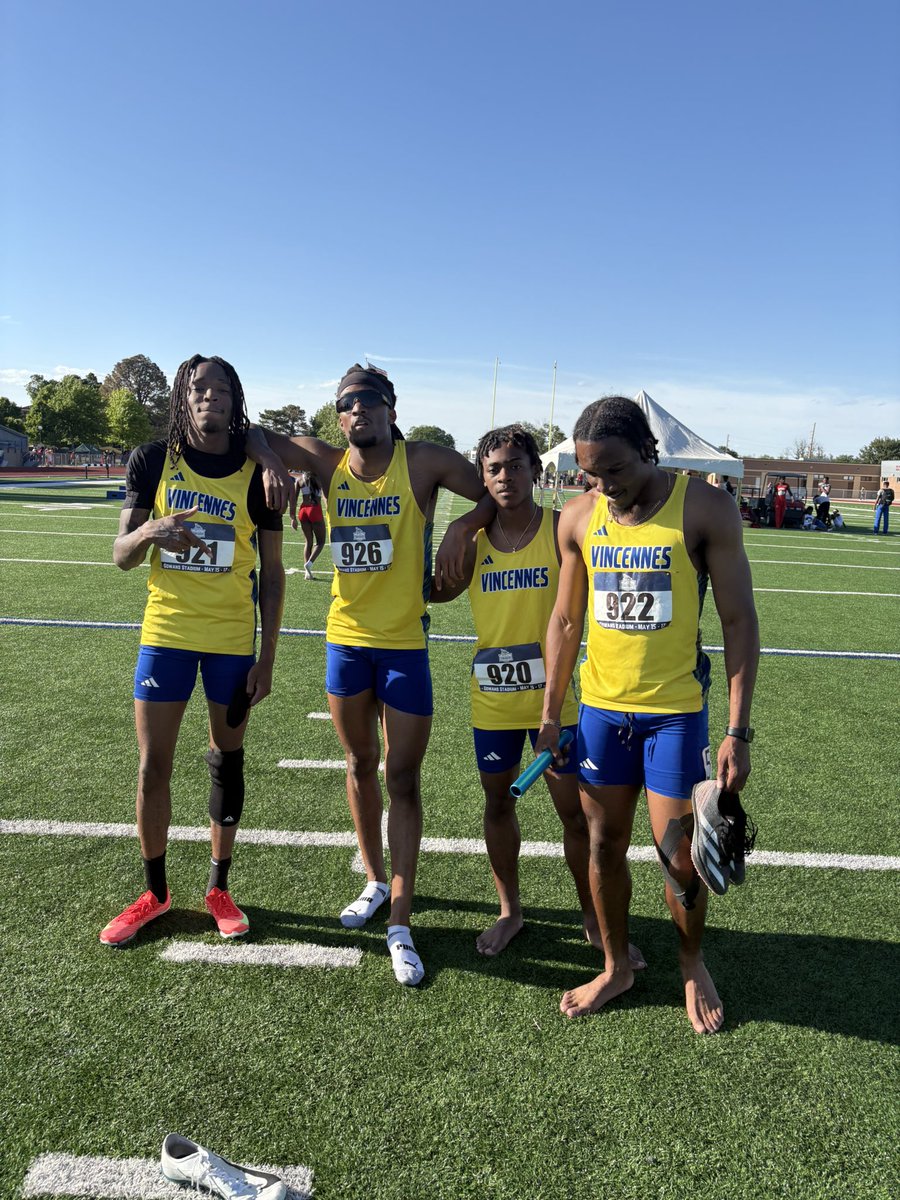 IsaiahErvin24's tweet photo. 2025 NJCAA D1 Outdoor Championship 4x400m Relay RESULTS!
Gowans Stadium • Hutchinson, KS
49.3 Split! https://t.co/9BK1JUeKIf
